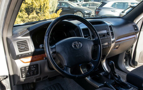 Toyota Land Cruiser Prado 120 рестайлинг, 2007 год, 2 498 000 рублей, 14 фотография