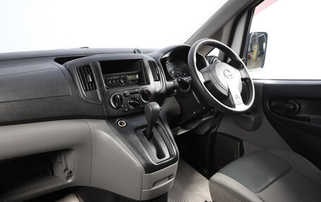 Nissan NV200, 2016 год, 1 619 000 рублей, 9 фотография