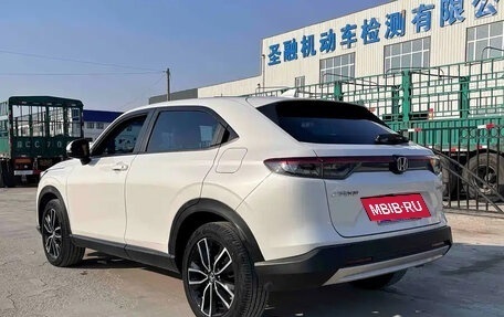 Honda Vezel, 2023 год, 2 199 123 рублей, 7 фотография