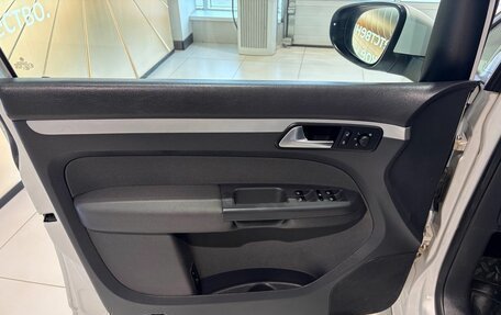 Volkswagen Touran III, 2012 год, 999 000 рублей, 8 фотография