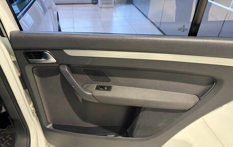 Volkswagen Touran III, 2012 год, 999 000 рублей, 13 фотография