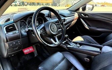 Mazda 6, 2017 год, 1 950 000 рублей, 15 фотография