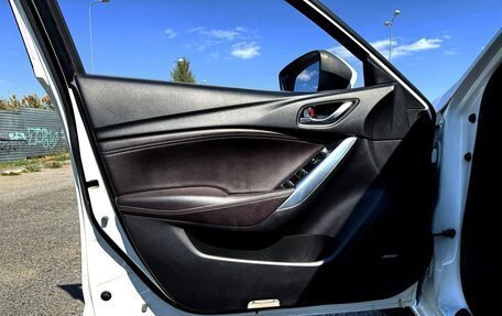 Mazda 6, 2017 год, 1 950 000 рублей, 38 фотография