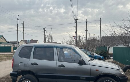 Chevrolet Niva I рестайлинг, 2005 год, 278 000 рублей, 3 фотография