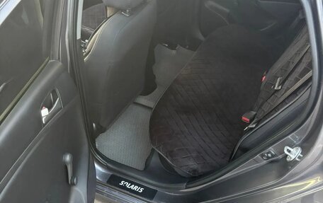 Hyundai Solaris II рестайлинг, 2016 год, 830 000 рублей, 12 фотография