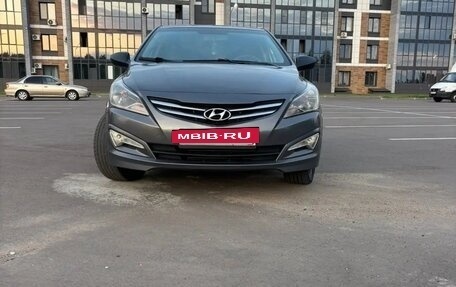 Hyundai Solaris II рестайлинг, 2016 год, 830 000 рублей, 5 фотография