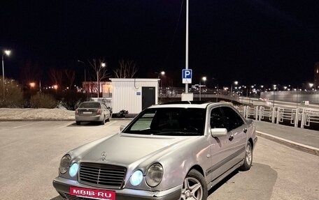 Mercedes-Benz E-Класс, 1997 год, 370 000 рублей, 4 фотография