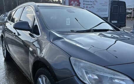 Opel Astra J, 2012 год, 480 000 рублей, 2 фотография
