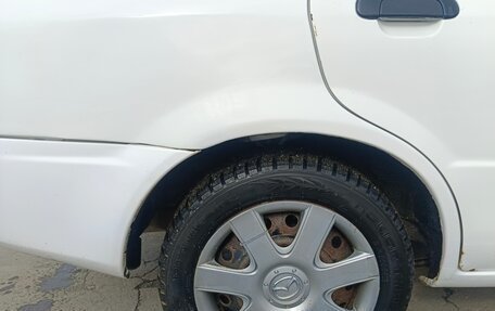 Mazda Familia, 2002 год, 230 000 рублей, 8 фотография