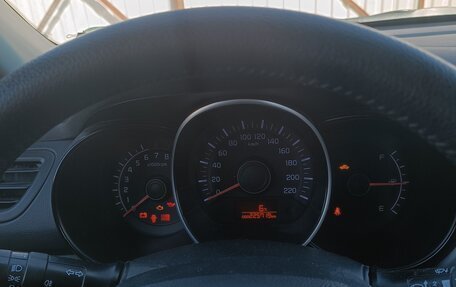 KIA Rio III рестайлинг, 2012 год, 750 000 рублей, 6 фотография