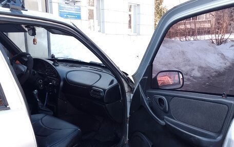 Chevrolet Niva I рестайлинг, 2005 год, 230 000 рублей, 4 фотография