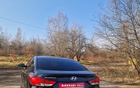 Hyundai Elantra V, 2015 год, 1 200 000 рублей, 3 фотография