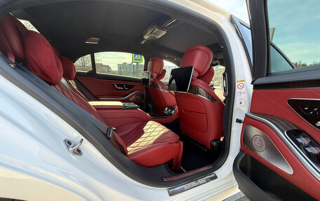 Mercedes-Benz S-Класс, 2022 год, 17 000 000 рублей, 11 фотография