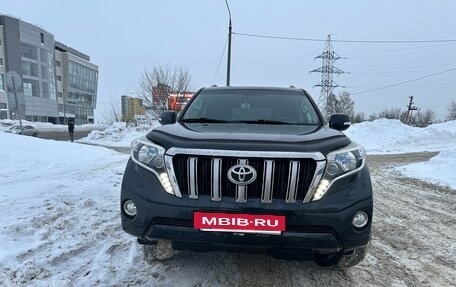 Toyota Land Cruiser Prado 150 рестайлинг 2, 2014 год, 3 150 000 рублей, 2 фотография
