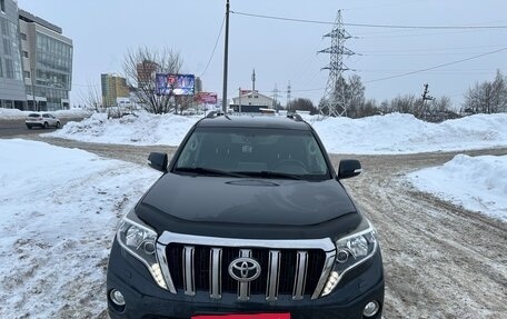 Toyota Land Cruiser Prado 150 рестайлинг 2, 2014 год, 3 150 000 рублей, 14 фотография