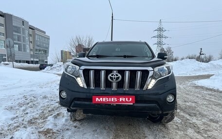 Toyota Land Cruiser Prado 150 рестайлинг 2, 2014 год, 3 150 000 рублей, 15 фотография