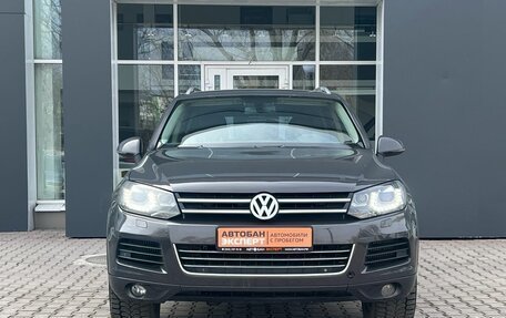 Volkswagen Touareg III, 2011 год, 1 899 000 рублей, 3 фотография