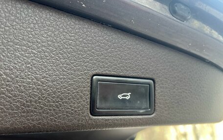 Volkswagen Touareg III, 2011 год, 1 899 000 рублей, 23 фотография