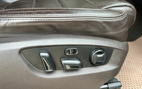 Volkswagen Touareg III, 2011 год, 1 899 000 рублей, 16 фотография