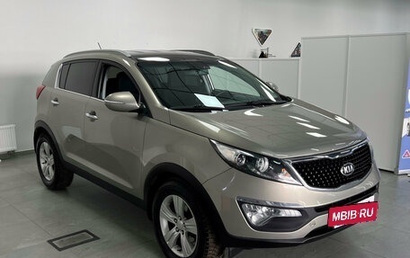 KIA Sportage III, 2015 год, 1 590 000 рублей, 3 фотография