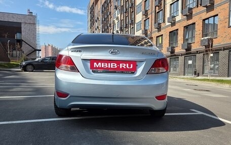 Hyundai Solaris II рестайлинг, 2011 год, 560 000 рублей, 7 фотография