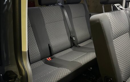 Volkswagen Caravelle T6 рестайлинг, 2020 год, 4 850 000 рублей, 8 фотография