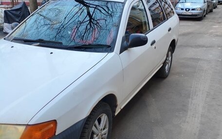 Nissan AD II, 2002 год, 300 000 рублей, 2 фотография