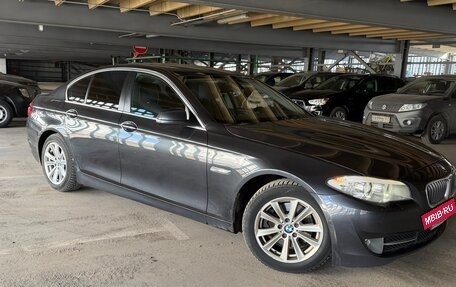 BMW 5 серия, 2012 год, 1 290 000 рублей, 7 фотография