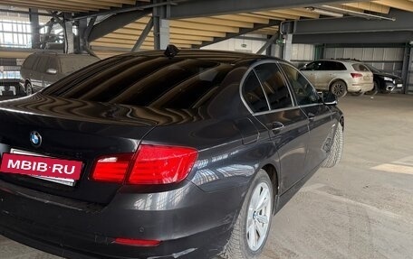 BMW 5 серия, 2012 год, 1 290 000 рублей, 8 фотография