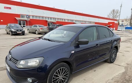 Volkswagen Polo VI (EU Market), 2013 год, 720 000 рублей, 2 фотография