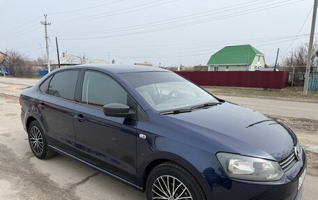 Volkswagen Polo VI (EU Market), 2013 год, 720 000 рублей, 3 фотография