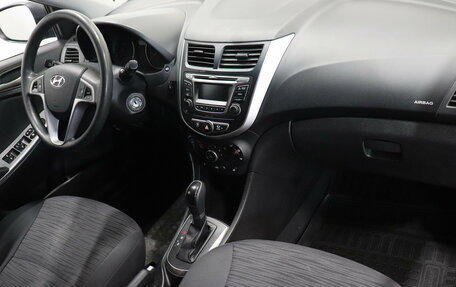 Hyundai Solaris II рестайлинг, 2015 год, 1 017 000 рублей, 6 фотография