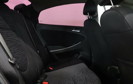 Hyundai Solaris II рестайлинг, 2015 год, 1 017 000 рублей, 15 фотография