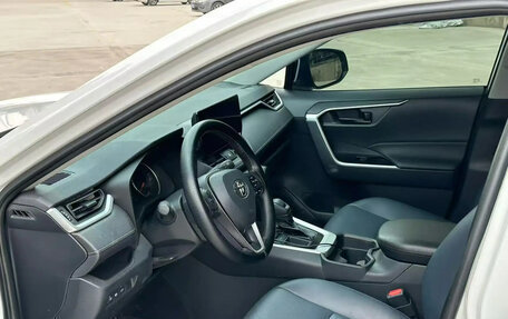 Toyota RAV4, 2025 год, 2 600 040 рублей, 13 фотография