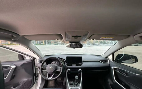 Toyota RAV4, 2025 год, 2 600 040 рублей, 11 фотография