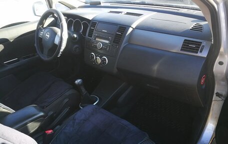 Nissan Tiida, 2011 год, 780 000 рублей, 4 фотография