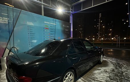 Mercedes-Benz E-Класс, 1999 год, 190 000 рублей, 4 фотография