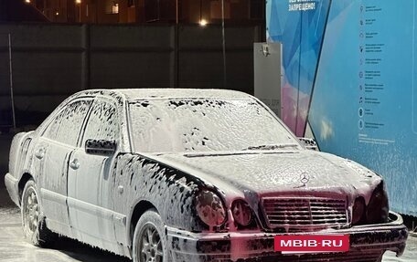 Mercedes-Benz E-Класс, 1999 год, 190 000 рублей, 10 фотография