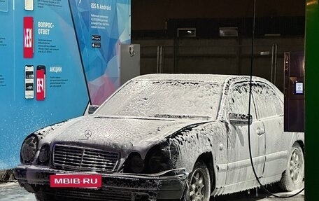 Mercedes-Benz E-Класс, 1999 год, 190 000 рублей, 11 фотография