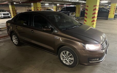 Volkswagen Polo VI (EU Market), 2015 год, 1 050 000 рублей, 3 фотография