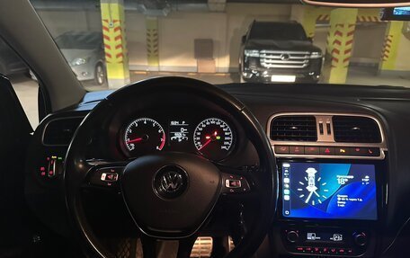 Volkswagen Polo VI (EU Market), 2015 год, 1 050 000 рублей, 12 фотография