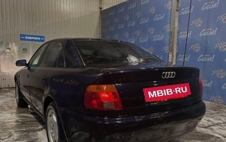 Audi A4, 1996 год, 118 000 рублей, 2 фотография