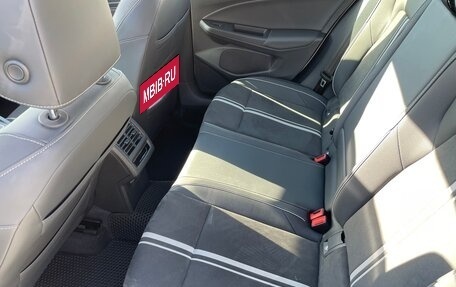 Volkswagen Golf VIII, 2022 год, 3 150 000 рублей, 19 фотография