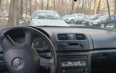 Skoda Fabia II, 2013 год, 550 000 рублей, 2 фотография