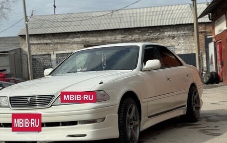 Toyota Mark II VIII (X100), 2000 год, 650 000 рублей, 2 фотография