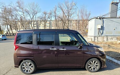 Toyota Roomy I, 2018 год, 900 000 рублей, 4 фотография