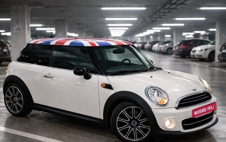 MINI Hatch, 2011 год, 805 000 рублей, 5 фотография