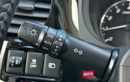 Mitsubishi Outlander III рестайлинг 3, 2019 год, 1 939 000 рублей, 15 фотография