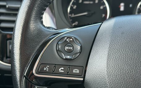 Mitsubishi Outlander III рестайлинг 3, 2019 год, 1 939 000 рублей, 16 фотография