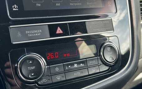 Mitsubishi Outlander III рестайлинг 3, 2019 год, 1 939 000 рублей, 20 фотография